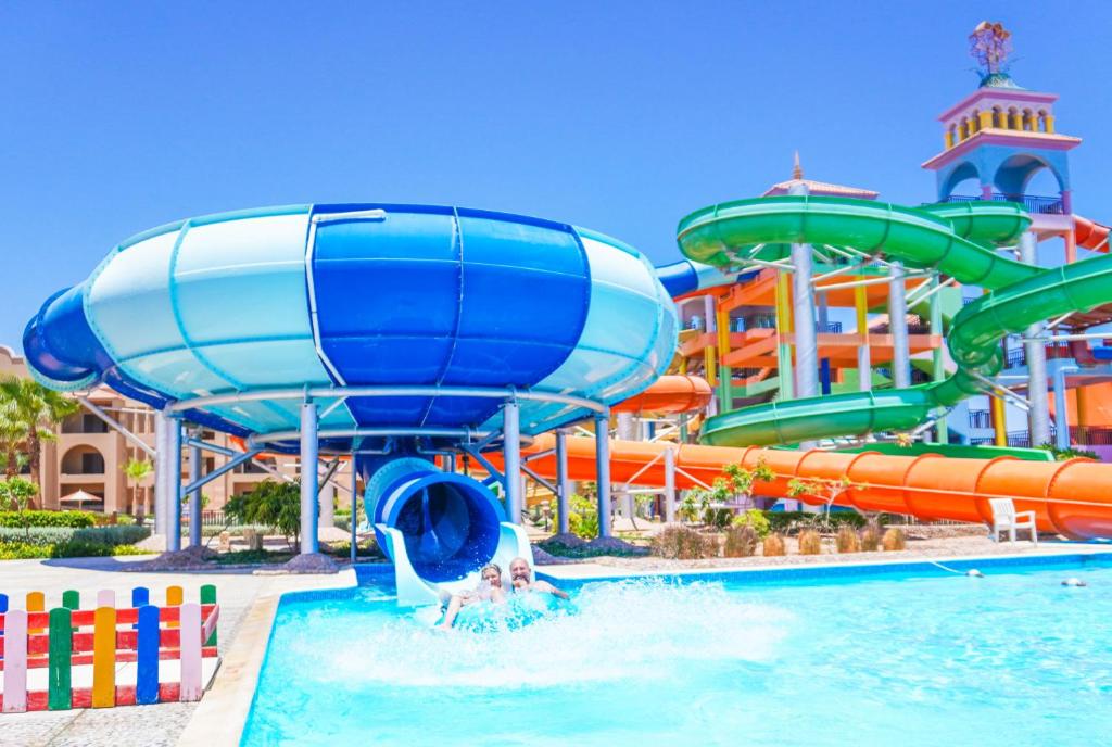 CHARMILLION GARDENS AQUAPARK